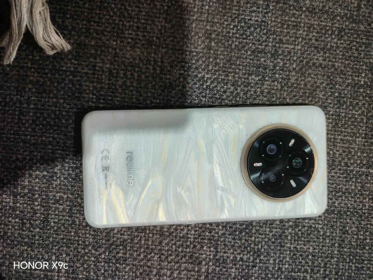 ريلمي 14برو للبيع السعر 425
المكان بغداد 

‏‪***********‬‏

نص مكتوب في الصور:
- Snapdragon 7s Gen 3 Mobile Platform 3000 ملي أمبير في الساعة (نموذجية) 32MP + 12MP RAM الكاميرات 50MP+8MP+50MP خلفية مساحة التخزين 12 غ.ب / 512 غ.ب اسم الجهاز realme 14 Pro+ 5G الإصدار مُحدّث realme UI 14 Pro+ 5G 7.0 حول الجهاز
- HONOR X9c