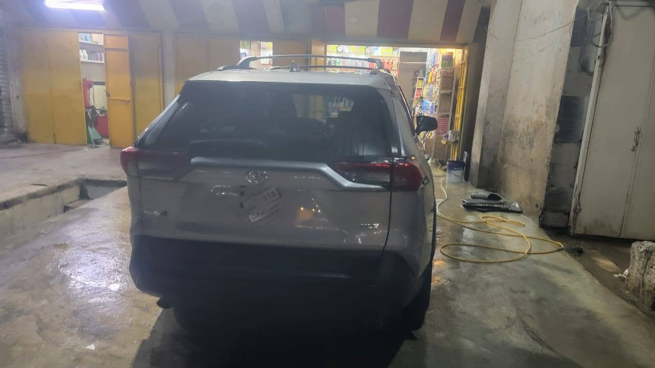 سلام سياره راف موديل 24 فول مواصفات للبيع سعره 21000دولار بيه مجال مكلف بالنشر رقم صاحب السيارة ‏‪***********‬‏
