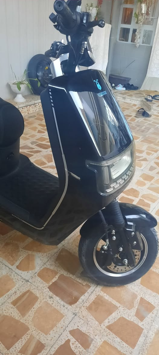 للبيع اوباما بوليسي 4نمر سرعه ٨٠ حسب الوزن 6 بطاريات شرط الفحص وكلو شرط على فحص السعر 600 وبي مجال للطبين والشراي يخابر ***********
