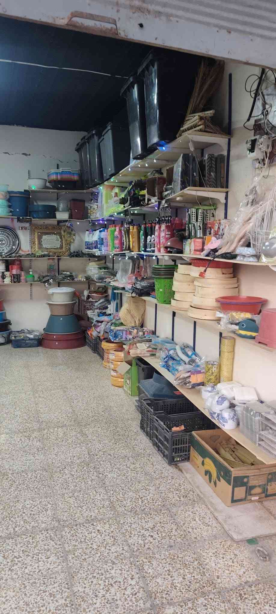 الرشيديه • شارع الصناعة • محل للبيع