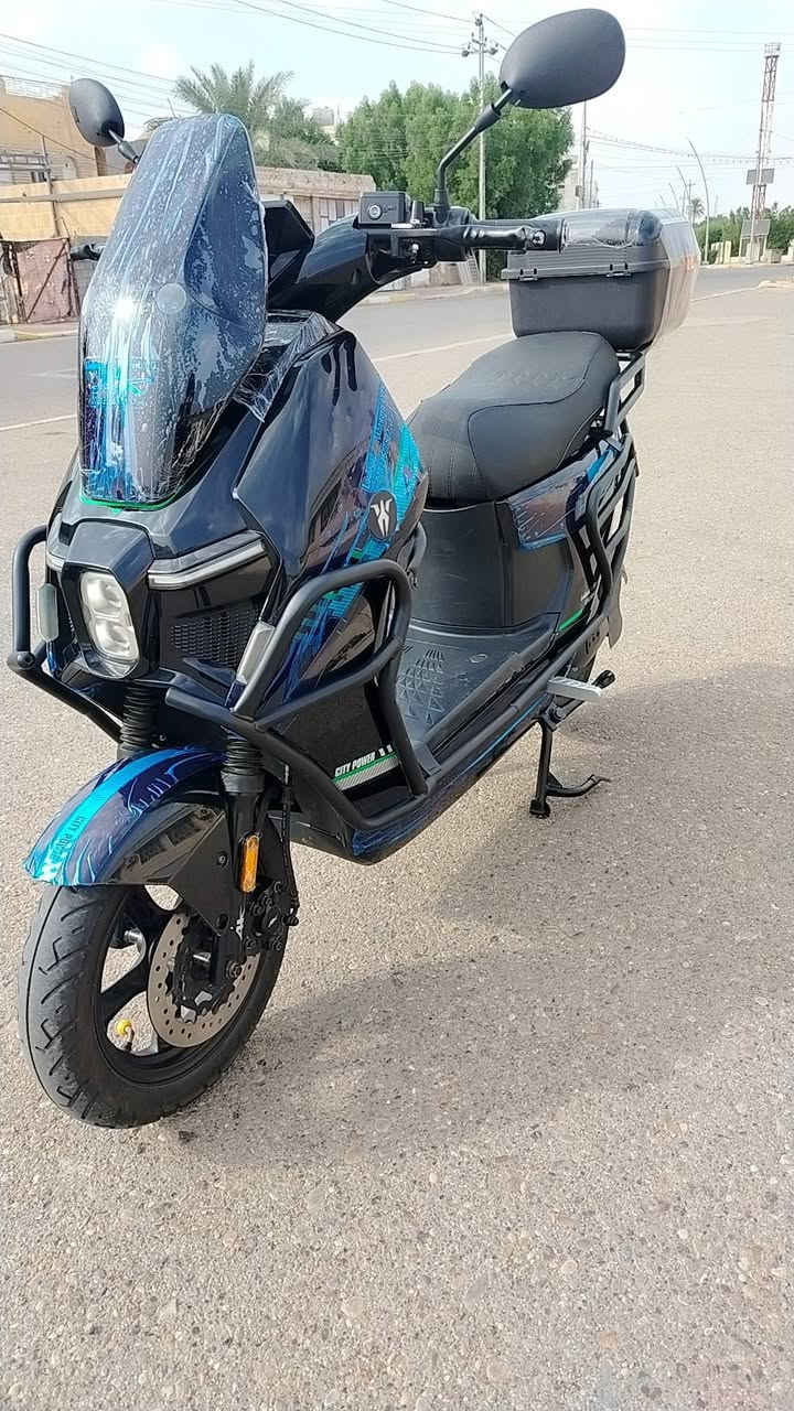شحن • ٦بطاريات • ٣٠٠٠وات
