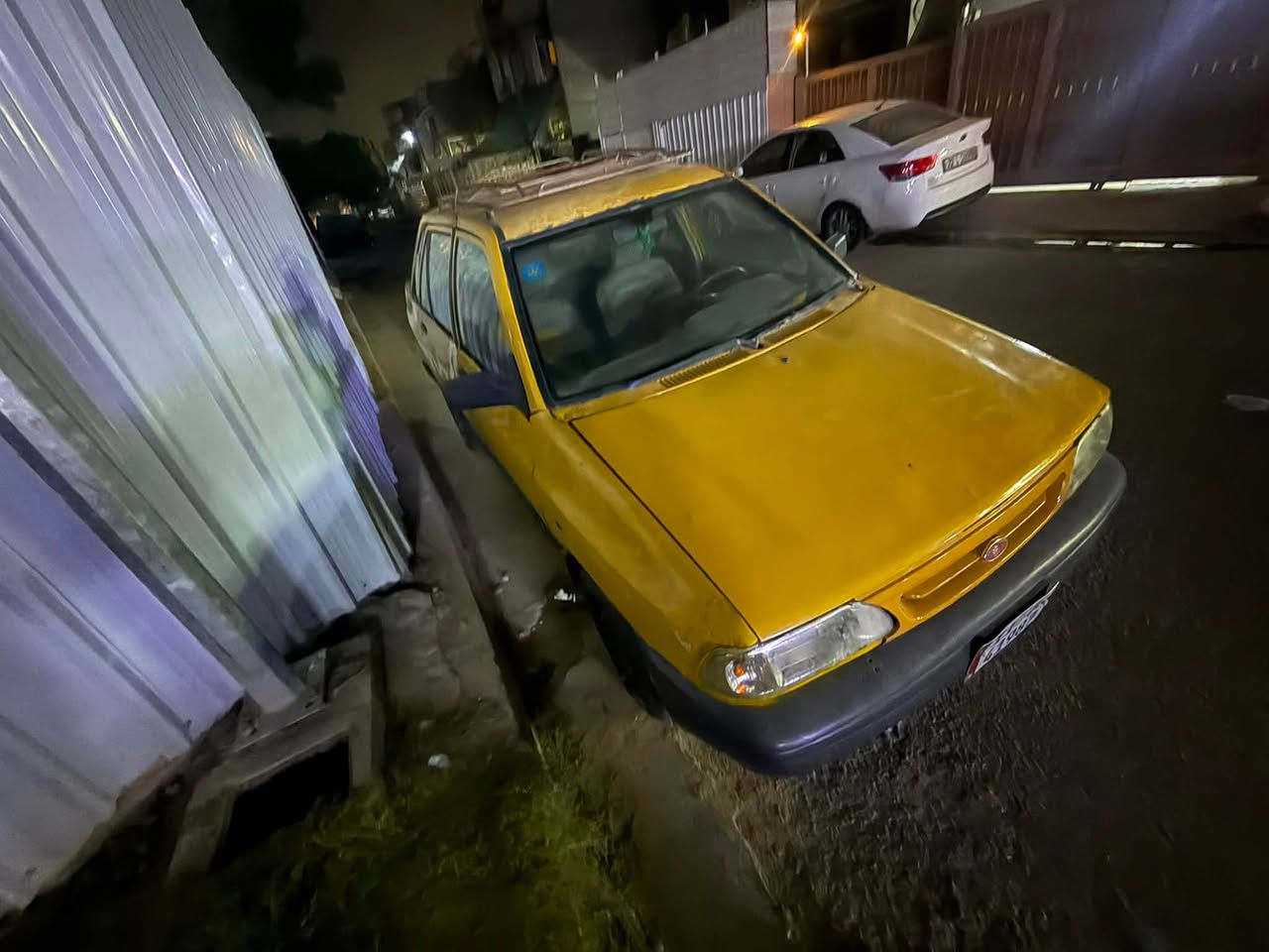 السلام عليكم سايبا ١١ محرك نضيف رقم بغداد انكليزي تحويل مباشر مصفره هيئه وغرامات سنويه ٣١ هزه جديده سياره جاهزه السعر ١٤ وبيها مجال بغداد الزعفرانيه ***********
