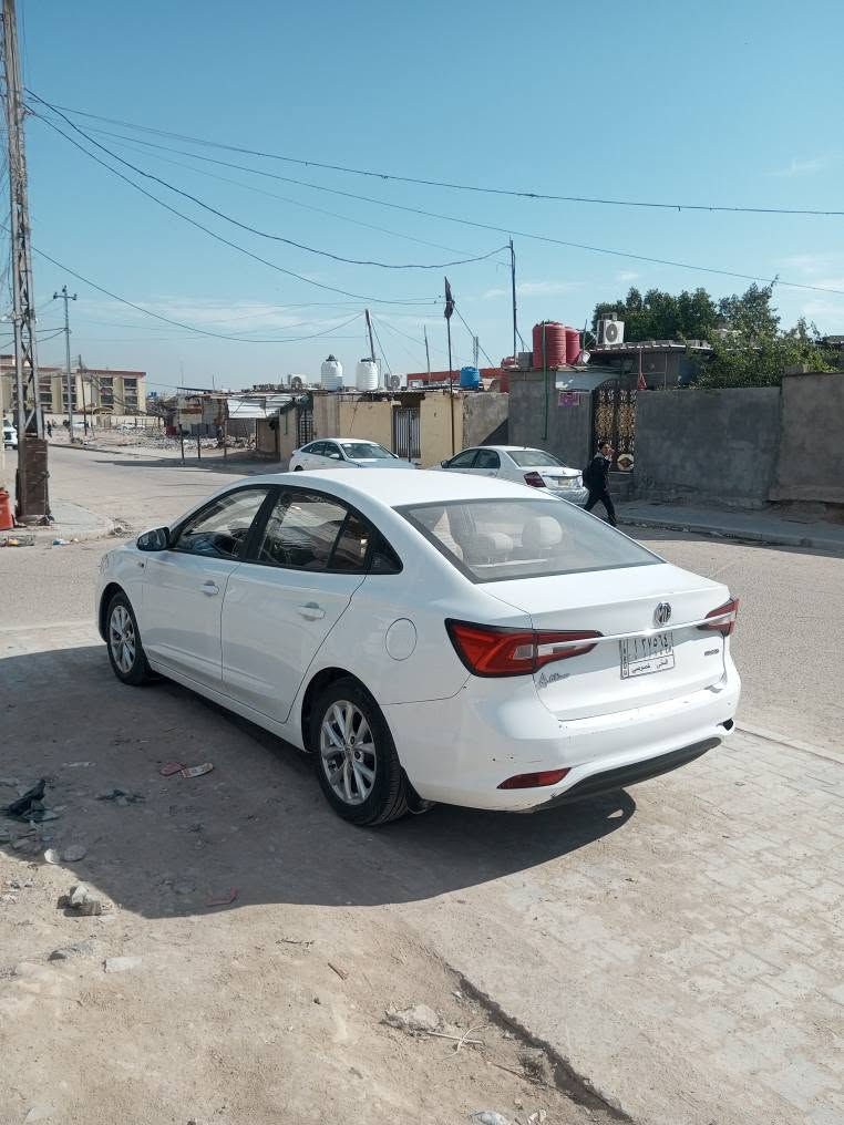سلام عليكم 
  mg5 2022 وارد كويتي معوقين رقم مثنى
مكان السيارة بصره امن الداخلي 
رقم النقال ***********
تبديل جاملغ وكالة جهة اليمنى الباقي كفاله من الصبغ والبارد عدا الطخات بلباب الخلفي جهة العبري
ماشيه 200 الف
مواصفات
حدادية 70/100
لايت اوتو + عدسه
مثبت سرعه
مانع انزلاق
محرك 1.5 تنفس طبيعي
+ترحيب
اشاير بل مري
كير اوتوماتيك
ابل كار بلي+اندرويد اوتو
حساسات ويل
السعر $85 البصرة, العراق
