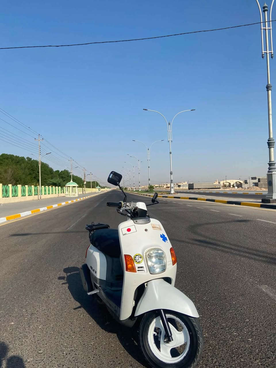 سلام عليكم دراجه ماكس بوليس نوزل كفاله عامه كفرات بلاديه  المكينه ما مفتوحه للبيع ام قصر السعر مليون و150وبيها مجال التواصل واتساب او اتصال  964 773 890 9261
