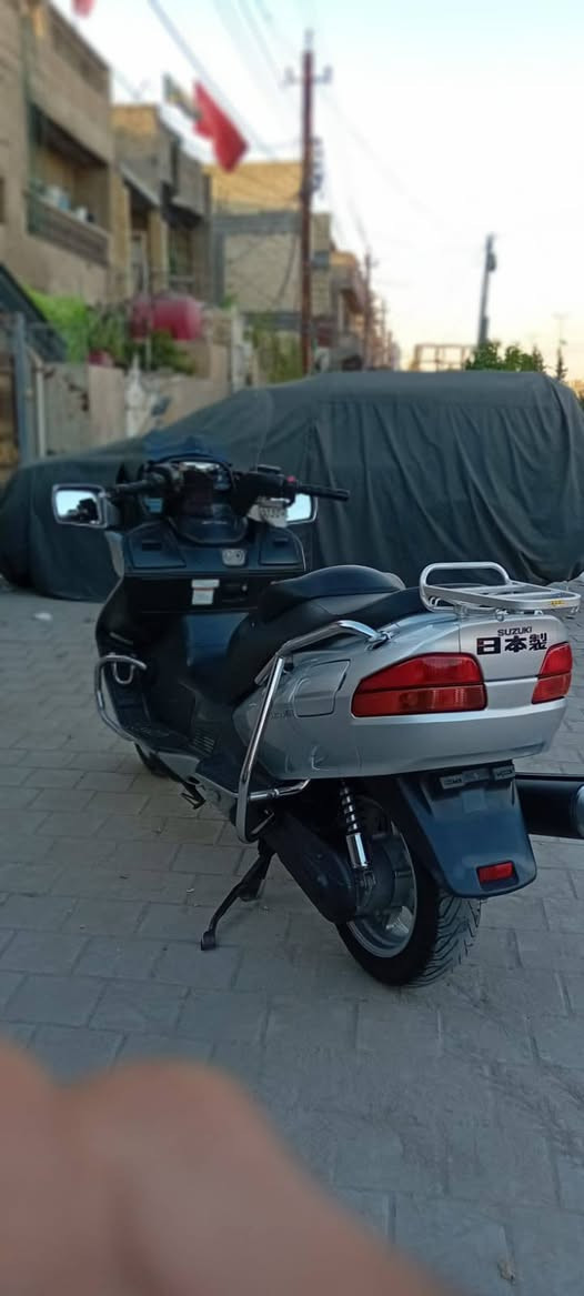 سلام عليكم دراجه سكاي ويف بحال الوكاله شكد عندك فيتريه جيبهم خير من الله السعر هاذه رقمي اتصل ودلل دراجه جاهزه ناقصه بس سايق ***********
