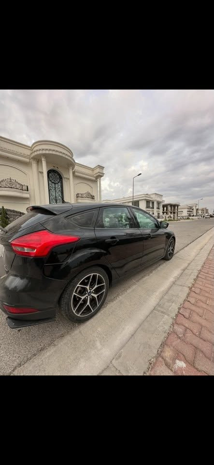 Ford Focus 2018
SEL

ستلایت و شاشە گەورە
شەغال

یەک پارچەی هەیە بێ ژوورەوە بێ ئەرباک
گێرو مەکینە وکارەبایات بەشەرت

سعر 8300$ 
***********
***********
