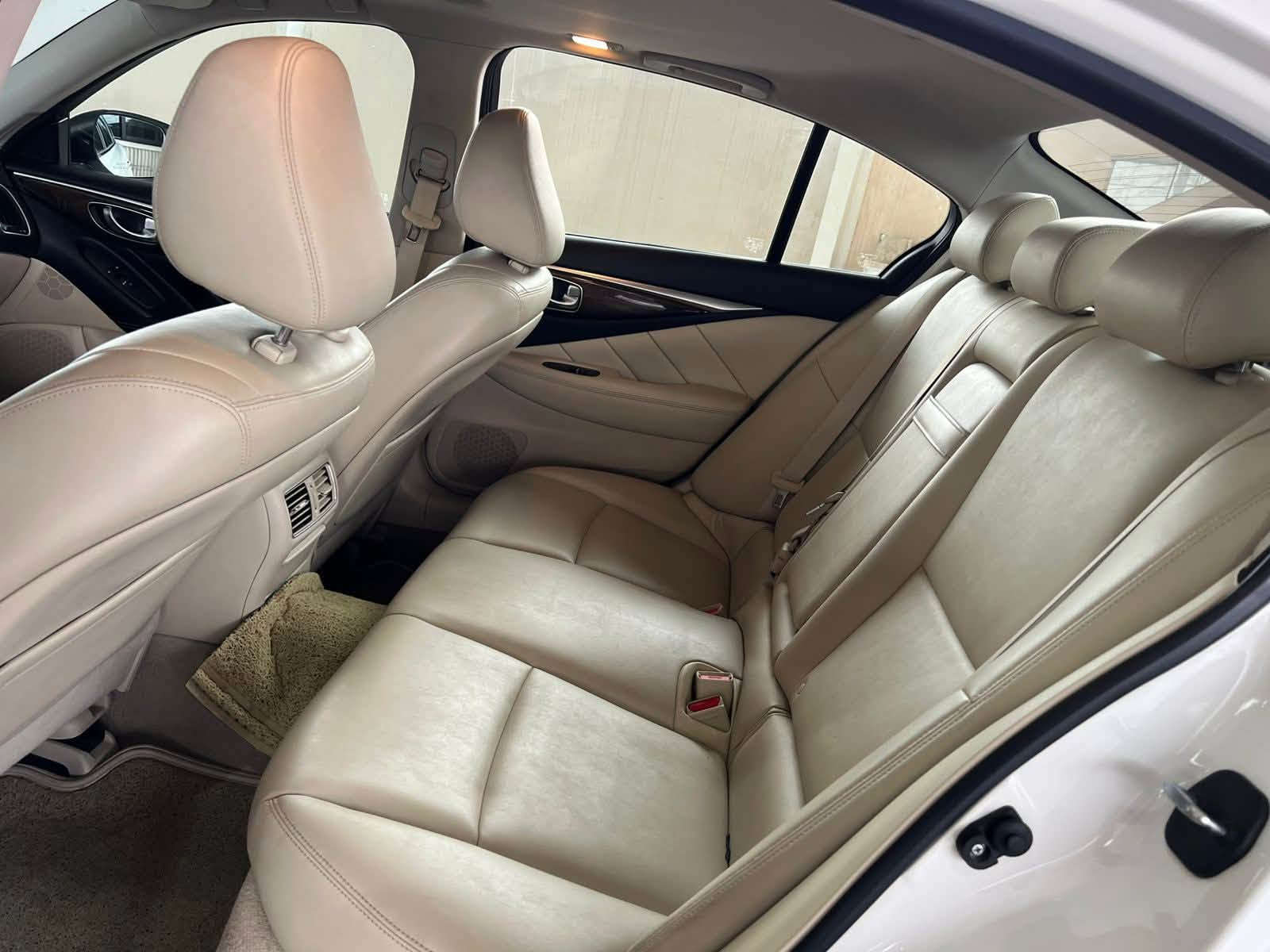 انفينيتي Q50 • ٣٫٠ توين تيربو • ٦٢ ألف ميل
