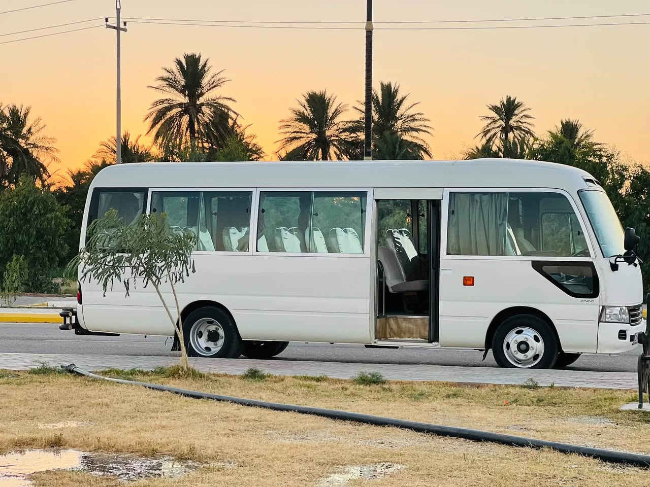 لا توجد تفاصيل

نص مكتوب في الصور:
- يوم الخميس. الامام الكاظم و سامراء وسيد محمد و تاج الدين سياره منين ما تاخذك ترجعك بدره وجصان *********** واتساب فقط *********** اتصال