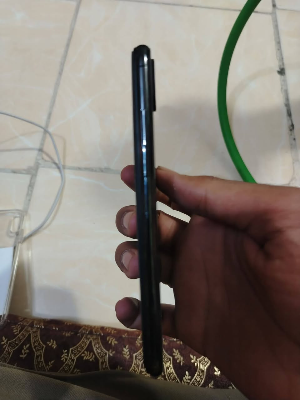 السلام عليكم ايفون أكس ماكس
🔋بطاريه 100 
ذاكره 256 
جهاز جديد 
فيس ايدي واكف 
سعر 165 وبي مجال 
مكاني ديالى 
هذا رقمي بي وتساب (***********)
