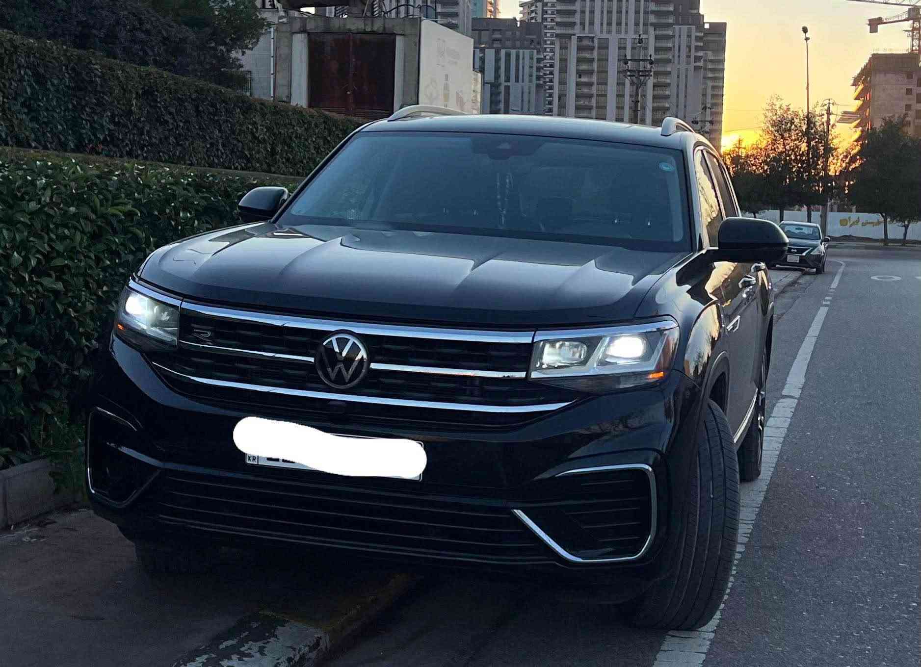 Volkswagen atlas family 2022
Sel R line premium
 يه ك ده رگاي بيلاد گوراوه فول فول فول مواسه فاته له اطلس

1V2FR2CA2NC531432
اوه ش ره قه م شانسي
*********** أربيل, العراق
