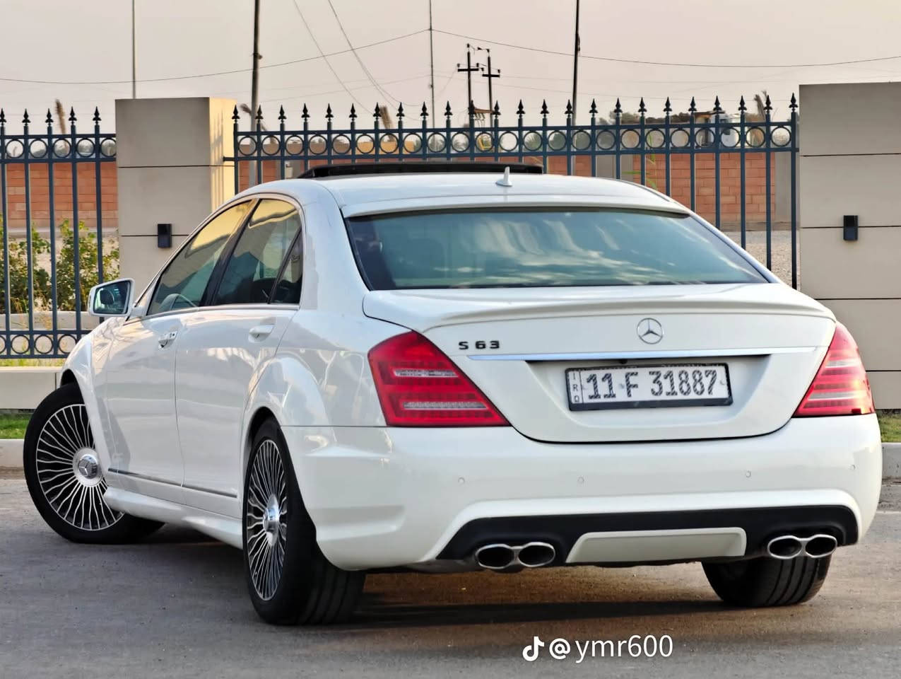 مارسيدس 2008
تحفه  S350L
حجم محرك V6
باب طويل
قطعه صبغ وحده فقط الباقي مكفول رقم بغداد تحويل ثاني يوم 
175 بيه مجال 
للاستفسار الاتصال على الرقم
***********
