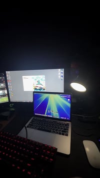 i5 9400f • GTX 1650 • شاشتين 75Hz