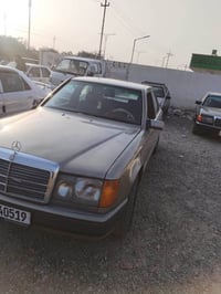 مرسيدس • مصبوغة • ديالى سعديه