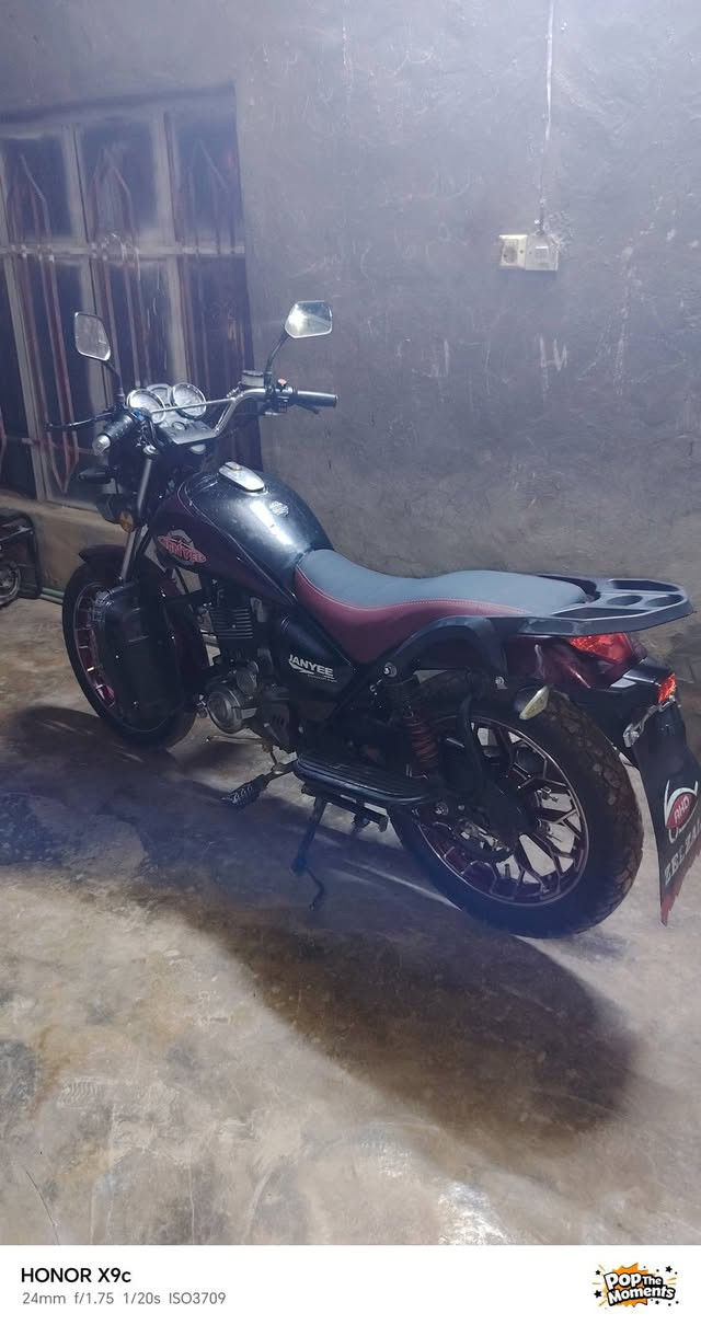 هونر X9c • كاميرا 24mm • فتحة 1.75