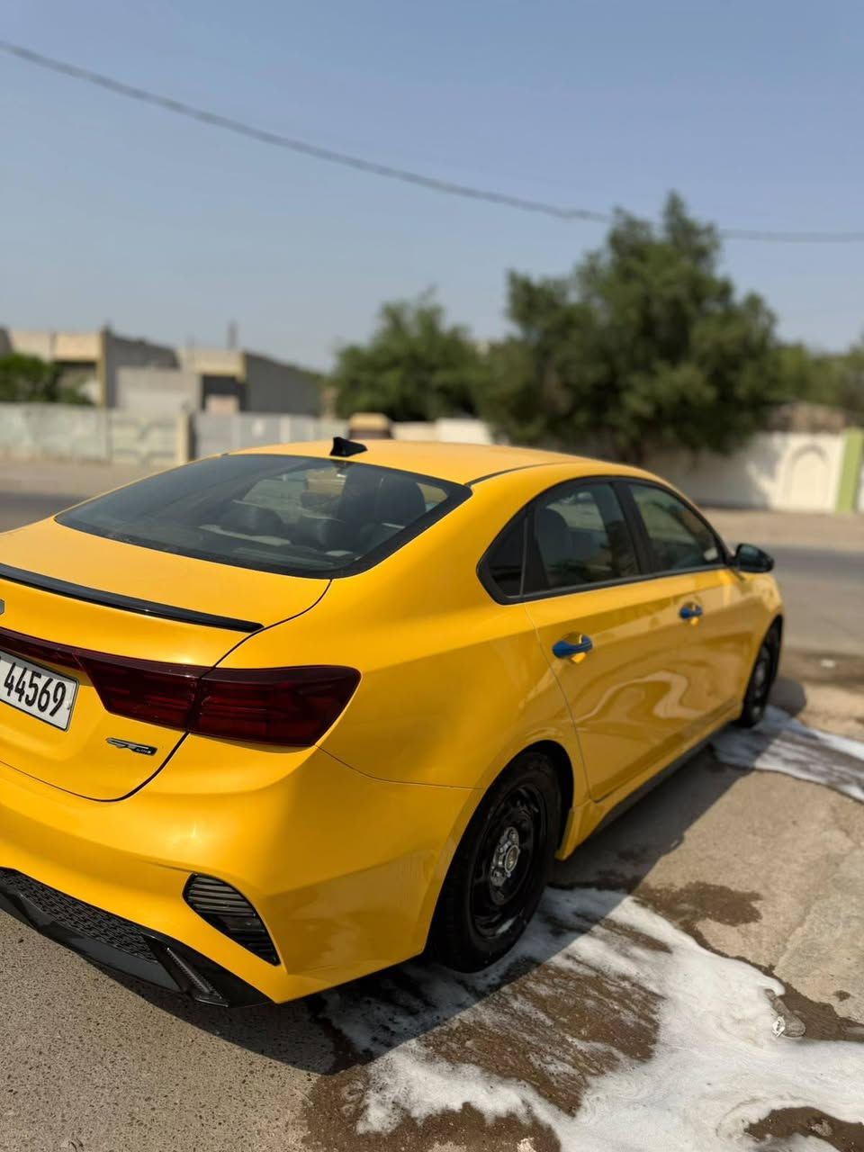 فورتي 22جيتي لاين سياره كامله لخير كير مبدل ATمكينه دوش منضومه غاز 60 مكان بغداد المشتل *********** سعر 118
