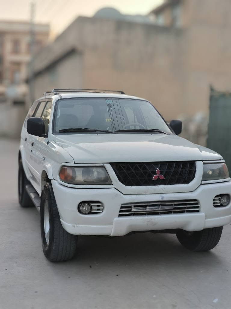 (mitsubishi nativa)  modil  (2000)

مستەربۆشی ناتیڤیا 

مواسەفات ئەمریکی 

مۆدێل {2000}

{گێڕ تۆماتیک دەبڵ ئەکسل }

بێ بۆیاخ ڕەقەم سلێمانی سەنەوی تا {2030} تازەیە بەناوی خۆمانەویە بێ کێشەیە 
گێڕو مەکینەی بەشەرت دەبڵ ئەکسل بەشەرت  چرکەی نەبێت 
  لایت زینۆن
دەحدی سورعە جام ئۆتۆ چوار جام کارەبای 

نرخی {75} معامەلەیە 
***********
*********** السليمانية, العراق
