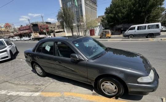 السلام عليكم سوناتا تو موديل 93 للبيع ب40 وبيها مجال ، للتواصل على رقم ***********
