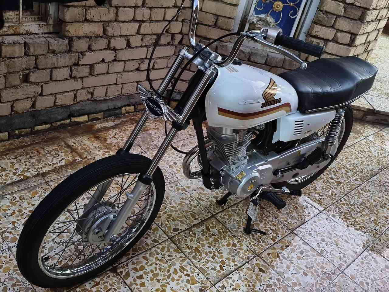 سلام عليكم شباب دراجه للبيع بدون اوراق دراجه غراضه كله جدد عدك الويل الكدام شويه بيه ملعب دراجه ما مفتوحه شلع ما عده تفيلس فيسله السعر 650وبيه مجال خاص مفتوح رقم واتساب فقد ***********ستفسار
