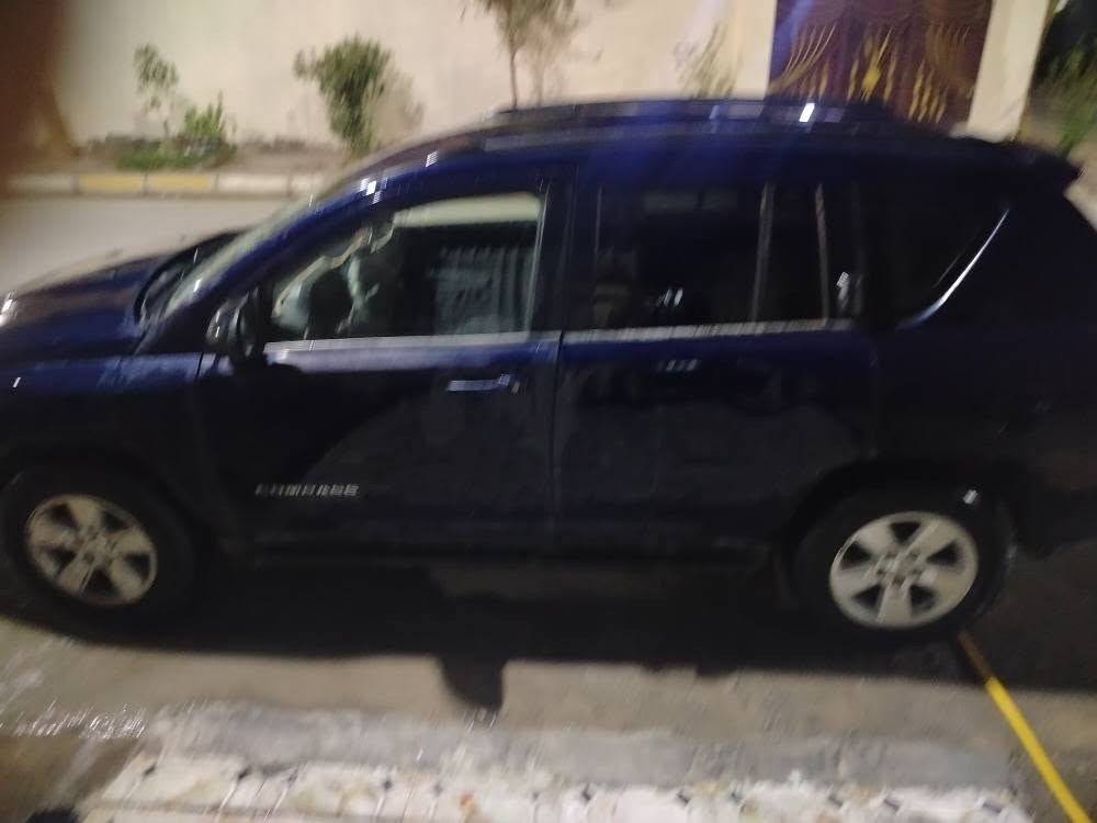 جيب كومباس 2014 كير محرك2400 خير من الله بيه صبغ الفحص مرفق تبريد شغال العنوان ذي قار قضاء الدواية السعر 82 و بيه مجال ومراوس *********** ناصرية, ذي قار
