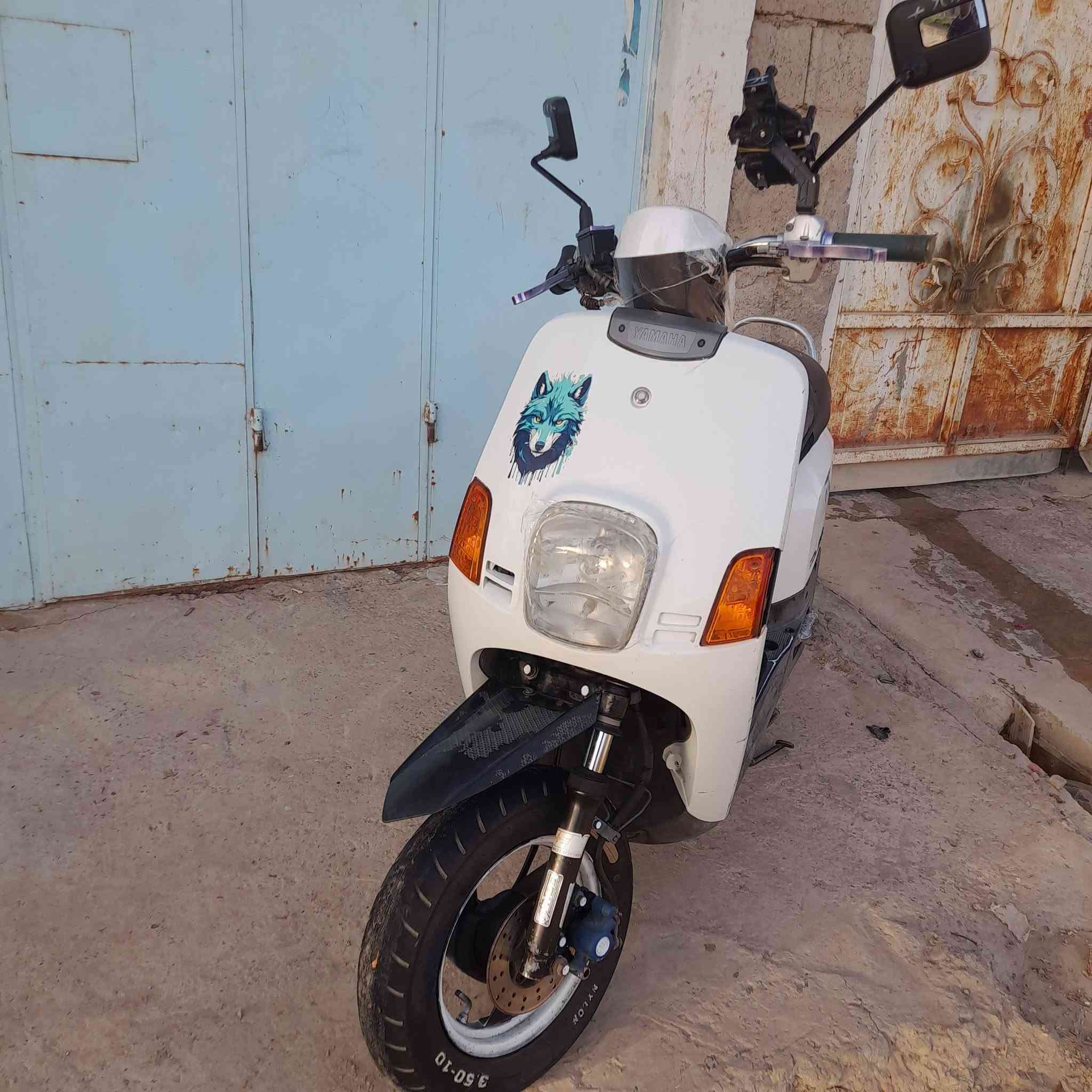 بوليس • ياباني • كهربايات
