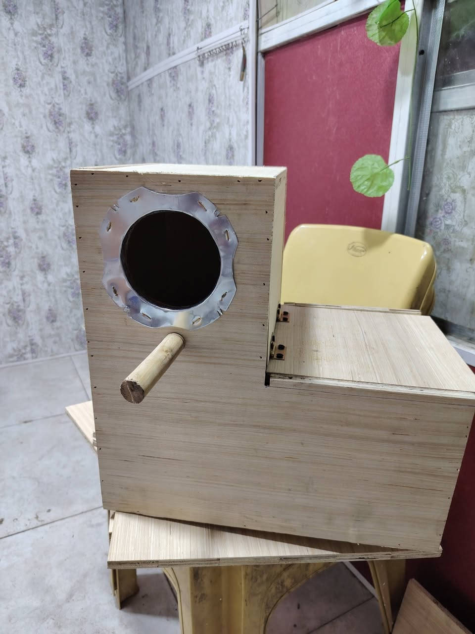 تتوفر جميع مستلزمات تربية طيور الزينه جمله ومفرد توصيل موجود جميع المحافظات

نص مكتوب في الصور:
- سعة 14 كيلو معلف دواجن سعة كبيرة وجودة عالية لجميع أنواع الدواجن جودة عالية مصنوع من بلاستيك قوي ومتين يدوم طويلاً سعة كبيرة يستوعب حتى 14 كيلو من العلف غطاء محكم يحافظ على العلف نظيفاً ويمنع دخول الأتربة تصميم عملي فتحات واسعة تسهل الوصول للعلف وتقليل الهدر سهل الحمل والتعليق مقبض علوي قوي للتعليق والحمل بسهولة تفاصيل المنتج طيور الحب والهاجر مو في بعقوبة *********** *********** فتحات واسعة تسهل الأكل وتقليل الهدر غطاء محكم يحافظ على العلف سعة كبيرة 14 كيلو من العلف مناسب لـ دجاج ديك رومي بط سمان حمام السعة: 14 كيلو المادة: بلاستيك عالي الجودة اللون: أحمر و أبيض سهولة الفك والتركيب والتنظيف الأبعاد التقريبية 36 سم 40 سم
- نظافة
- سهولة
- توفير
- طوافة ماء
- لجميع الطيور والدجاج
- ماء نظيف دائماً... صحة أفضل وإنتاج أعلى
- طيور الحب
- البادجي
- طيور الزيبرا
- الكروان
- ومناسبة لجميع أنواع الطيور والدجاج
- آمنة وصحية للطيور
- سهلة التركيب والتنظيف
- توفير المياه والنظافة
- مصنوعة من بلاستيك قوي ومتين
- للطيور الصغيرة
- للحمام
- للدجاج
- للصوص والفراخ
- مصممة بذكاء لتمنح طيورك ماء نظيفا دائما بدون هدر
- معلف طيور ودجاج عملي متين سهل التنظيف بلاستيك قوي وعالي الجودة آمن علي الطيور وسهل الاستخدام سهل التنظيف ومقاوم للكسر متوفر بأحجام مختلفة 100cm 80cm 60cm 40cm طيور الحب والهاجرمو في بعفوبة لجميع مستلزمات الطيور والدجاج *********** - *********** مناسب ل الطيور والدجاج والحمام تصميم عملي يمنع الهدر توزيع متساوي للعلف يعزز صحة الطيور والدجاج جودة مضمونة