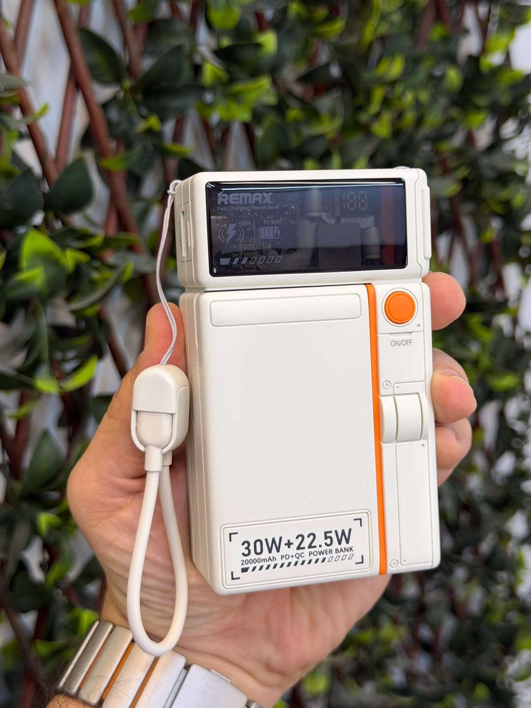 عرض يوم الاثنين 🔥

شاحن طوارئ حجم 20,000mAh
وبقدرة 30w
منفذ قلاب
كيبل مسكه
ماكسيف لاسلكي
وستاند مكتبي 
وشاحن جداري
وبضمان سنة من remax

التفاصيل داخل الفديو

عرض يوم واحد فقط او لنفاد الكميه خلال يوم الاثنين 

————————-

السعر  ٤٥  الف فقط يوم الاثنين لطفاً

————————

توصيل كل العراق ٥ الأف

————————-

للحجز او الاستفسار المراسله على الواتساب

*********** 
***********

————————-

العنوان شارع فلسطين مجاور الكوخ مكتب H&H

————————-

رابط جميع برامج التواصل https:// heylink.me/hussein.handh/

———————-

رابط الانضمام لكروب الواتساب https://chat.whatsapp.com/FvFJNN4B3DU3r8Zw96uhig?mode=gi_t
————————-

رابط الانضمام لقناة الواتساب ‏ https://whatsapp.com/channel/0029VbCZofYISTkPK9NW1729

نص مكتوب في الصور:
- عرض يوم الأثنين فقط 75% Charged 98 FOLDABLE 30W+22.5W 20000mAh 4 IN 1 POWER BANK ON/OFF 30W+22.5W 20000mAh 4 IN 1 POWER BANK ON/OFF سعة كبيرة 20000mAh ماكسييف Magnetic شاحن جداري 30W + 22.5W 3 منافذ شجن 3 Inputs 4 Outputs