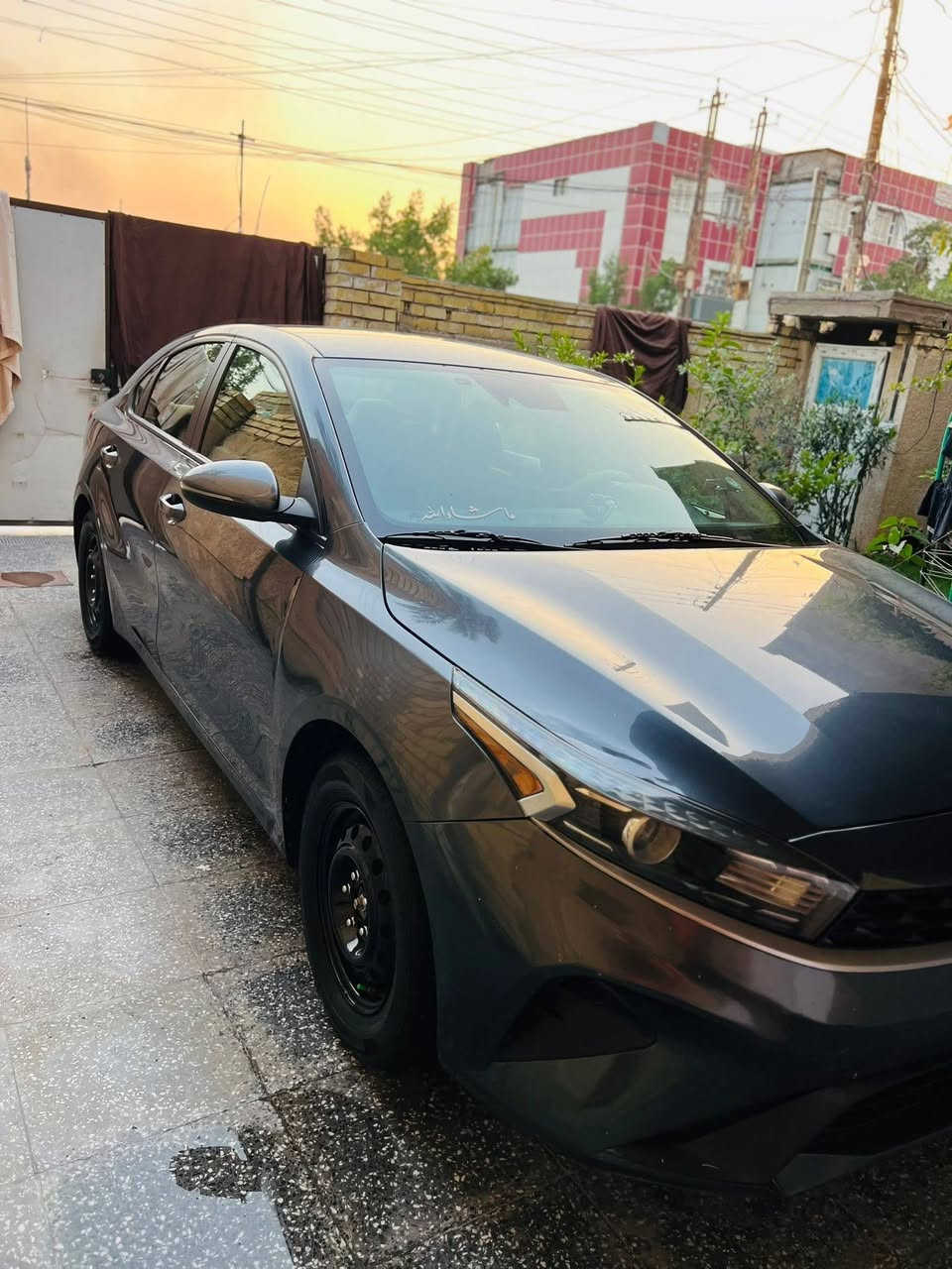 فورتي موديل ٢٠٢٤ رقم شمالي بسمي شرط التحويل صور الحادثه موجوده بل منشور 
سيارهه فقط جاملغ ايمن مبدل سياره كلش نضيفه مدوشمه سياره كاعيات سفاري ورضيه 
سياره مو صفات
اشاير بلمريه 
نقاط عميا
تحكم استيرن
شاشه كاربلي 
نضام قياده 
وبعد هواي موصفات
السعر١٤٥ العنوان ***********واتساب
العنوان البياع تقاطع درويش
