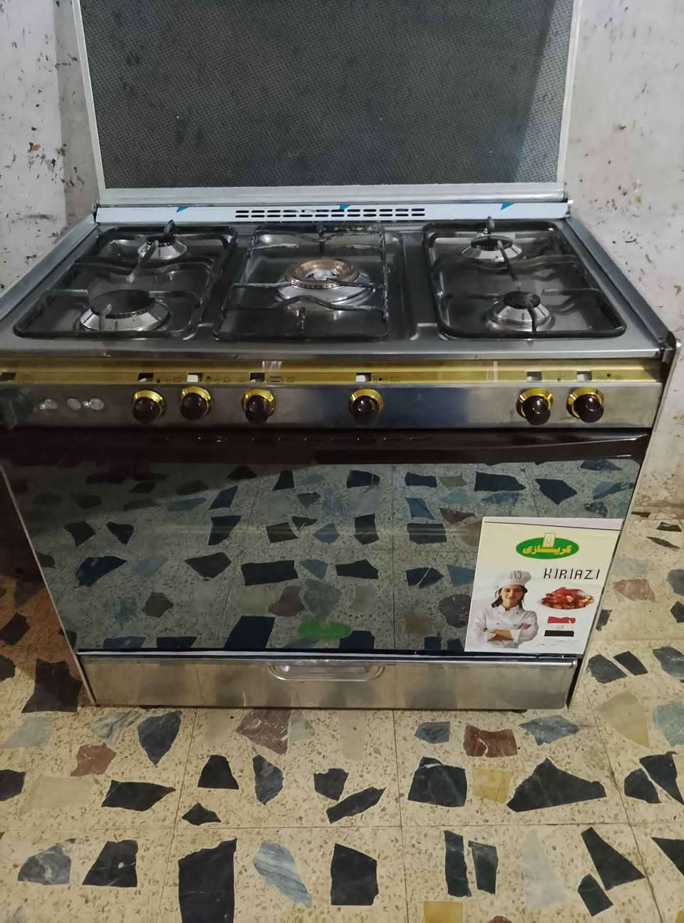 طباخ مستعمل تواصل على وتساب *********** بغداد, العراق
