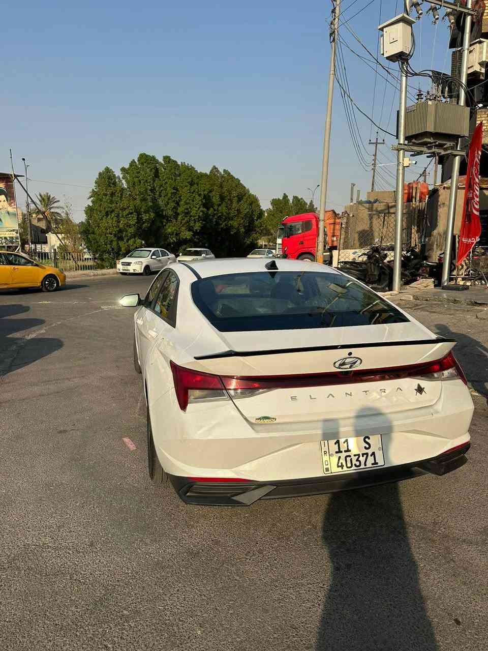 السلام عليكم
النترا 2022ابيض 
نص فول بدون ايرباك 
الحادث تبديل جاملغ نفس الون تعمير ربع الباب
صور الحادث كما موضح بالمنشور 
العنوان بغداد مدينه الصدر الكياره 
رقم الهاتف ***********
