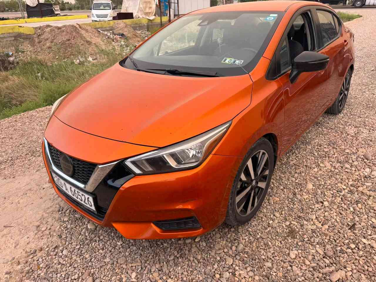نيسان فيرسا موديل 22
ماشيه 49 ميل 
فول مواصفات عدا الفتحه
حادث بنيد 
للبيع او مراوس 
سعر 115$
داخل كله جلد اريضيات وكشنات 
رقم ديالى باسمي تحويل ثاني يوم
***********
