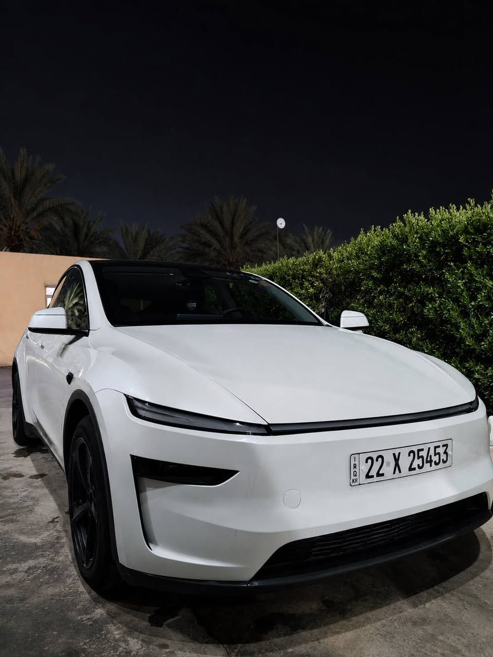 سلام عليكم 2026  TESLA MODEL Y  لونك رينج تك ماطور بطارية كبيرة مدى طويل للبيع وارد امريكي حادث جاملغ جهة سايق مبدل وايرباك ستيرن فقط مواصفات رادارات امامية خلفية جانبية كامرات امامية خلفية جانبية كشنات كهرباء جلد جنطة كهرباء شاشة كبيرة امامية وشاشة صغيرة خلفية شاشة العاب تبريد خلفية امامي انارة داخلية 64 لون متغير مودات قيادة تسارع عادي هادئ هورن متغير سماعات خارجية للتكلم نظام الراقصة لايت LED رقم اربيل سيارة خير من الله اون لاين مناقصهة شي سعر مناسب 335 بي مجال عنوان سيارة بغداد غزالية شارع مرور.                          ***********

