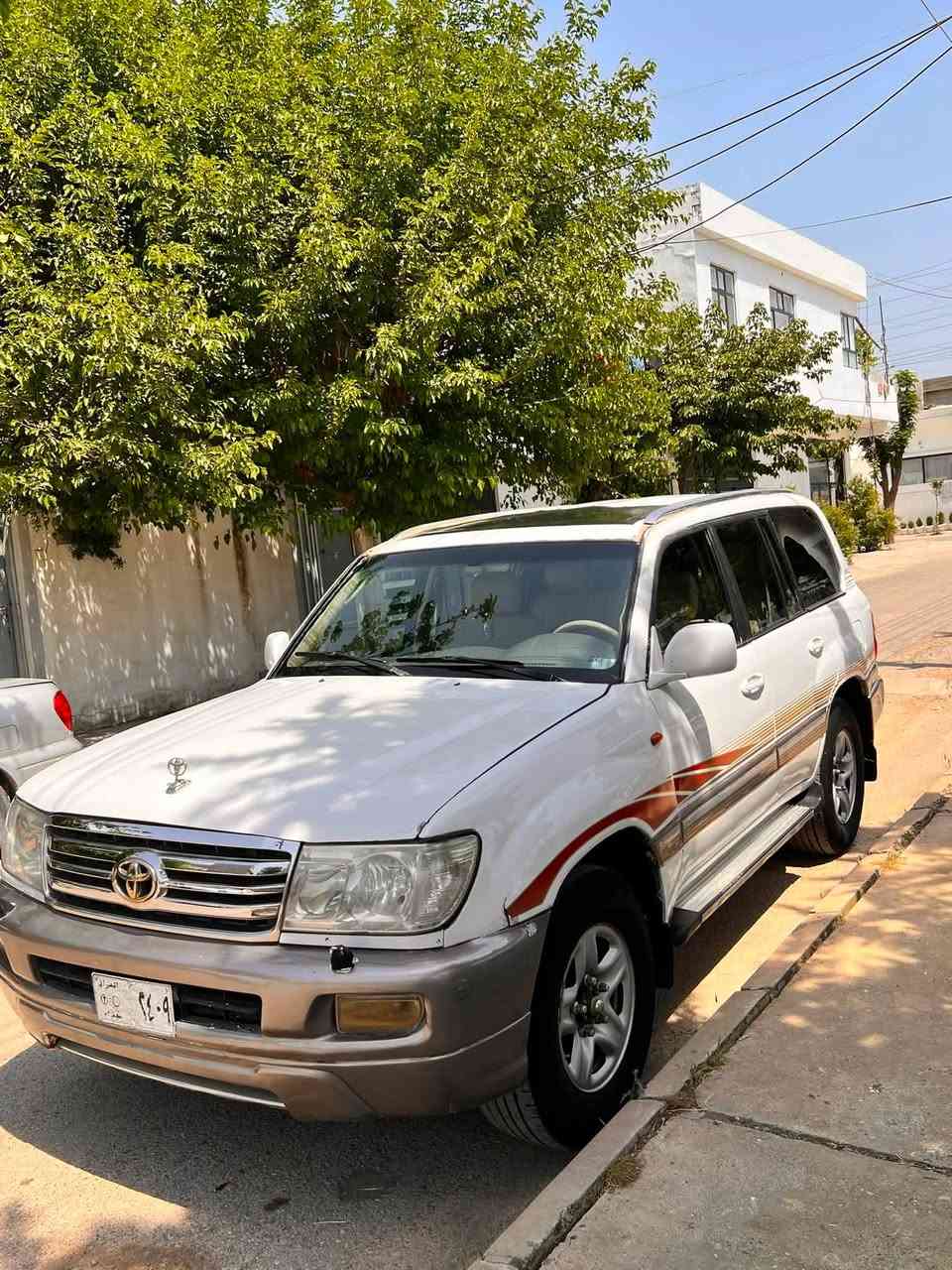 لەسەرئیزنی ئەدمینی بەڕێز
مۆنیكا بۆ فرۆشتن و گۆڕینەوە بە پاتڕۆل یان بەشتێك لەسەر دڵ گرتن 
مۆنیكا مۆدێل ١٩٩٨ فول 
گێڕ ئۆتۆ ماتیك 
جام كارەبای
كامل بۆیاغ 
نرخی خوار هەموو بازاڕ/ ٦٤گەلا
بەس ماشەاڵلەی ئەوێت بۆ جوانی
گێڕو مەكینە بەشەرتی فیتەر
شوێن قەلادزێ 
ژ م
***********
***********
