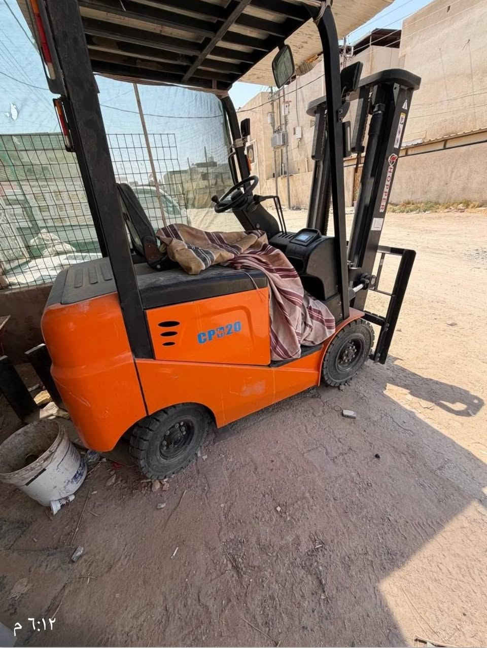 رافعه شوكية كهربائية 2 طن اوتوماتيك زيرو غير مستخدمه السعر دفتر وبيها مجال للاستفسار الاتصال على الرقم ***********  البصره
