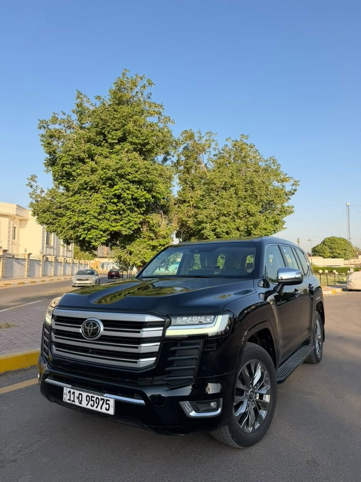 السلام عليكم اخوان لاندكروز vx بريم 2023 كفالة مغلفة بي بي اف بدون بارد ماشية 46 رايدها 69 الف وبيها مجال بسيط مكانها بغداد الجادرية ***********
