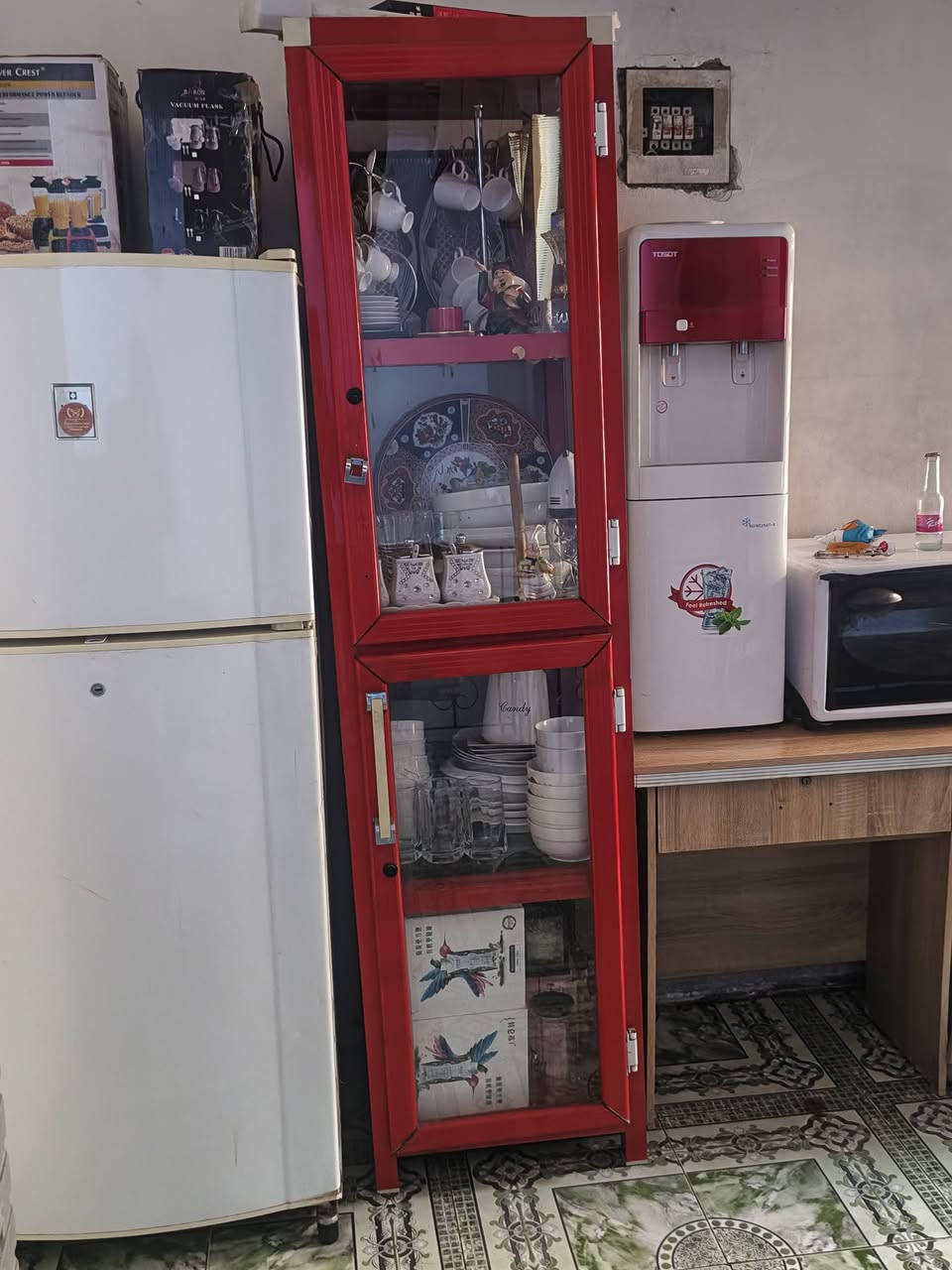 فاترينة • للبيع