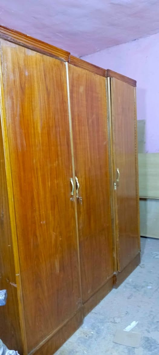 كنتورين صاج نظيفات واحد تفصال درجه اولى ثقيل مليانات رفوف خمسه ميل خلف ساحة الصلاة قرب مدرسة بور سعيد  سعر الواحد ب١٨٠
***********
كنتورين صاج نظيفات واحد تفصال درجه اولى ثقيل مليانات رفوف خمسه ميل خلف ساحة الصلاة قرب مدرسة بور سعيد  سعر الواحد ب١٨٠
