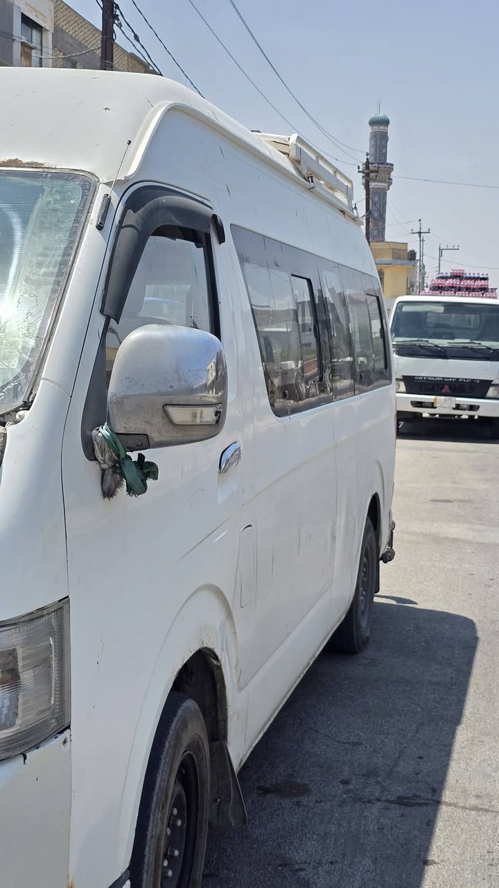 سلام عليكم سياره هايكر للبيع
محرك جنبي جديد 
سياره خير من الله ***********
