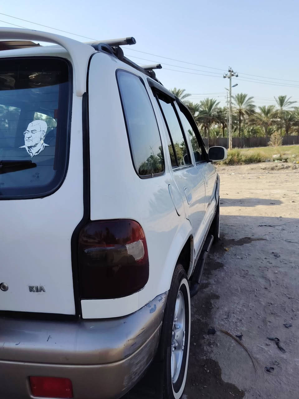السلام عليكم. كيا سبورتج. موديل 96.رقم بغداد   نكليزي بأسمي. مكينه 2000 مسكر تبريد ثلج. سياره معمره كله جديد تخم تاير جديد حداديه اماميه وخلفيه. جديد. سياره مابيه نقص لو برغي. كامله من كلشي. سياره مال جناي. انضف من صوره تجي وشوف بعينك السعر 50 وبيه مجال بسيط العنوان بابل الحمزه الغربي. الاستفسار ***********
