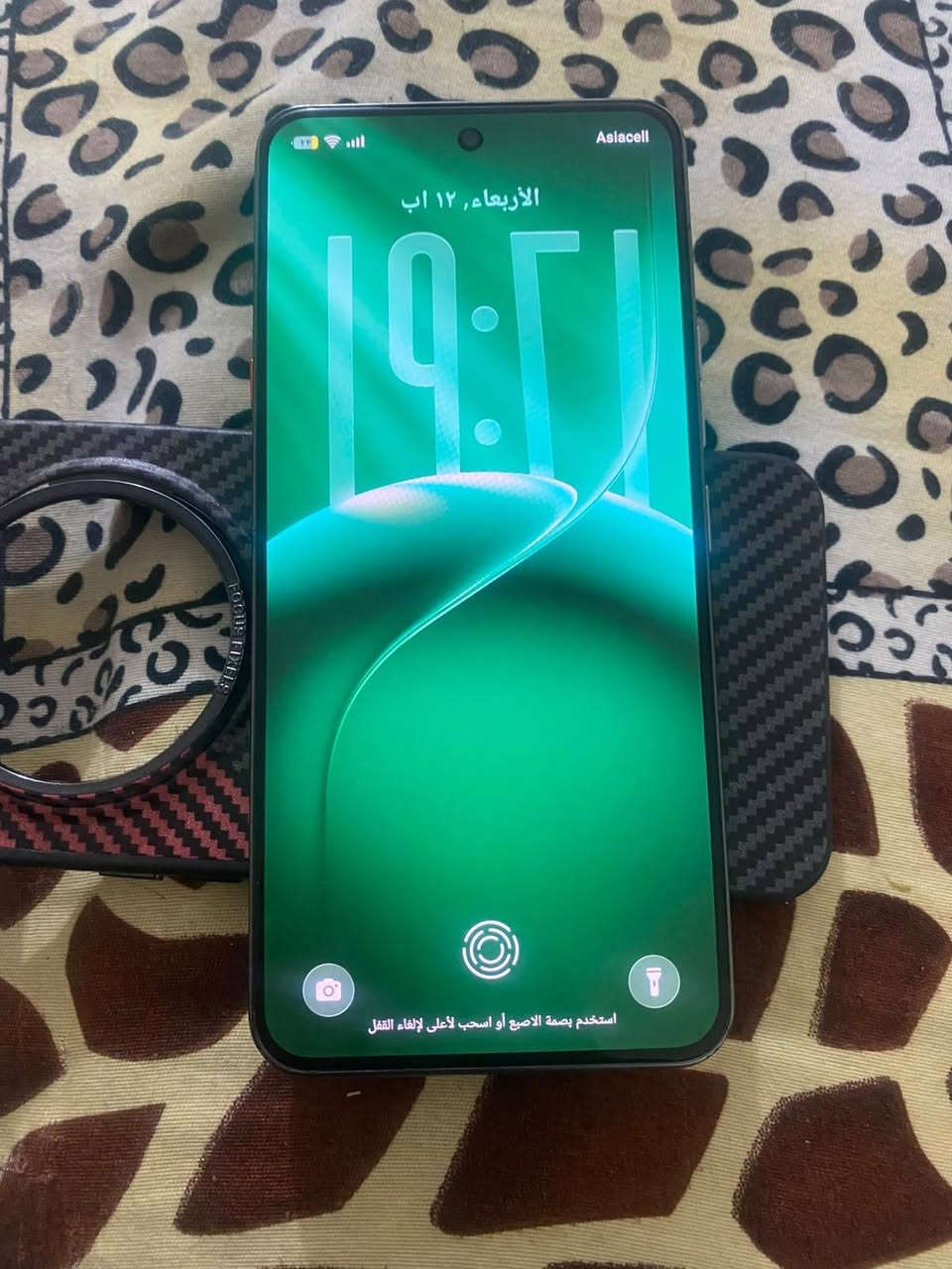 جهاز تكنو 40 برو 5g بريمير ذاكرة ٢٥٦ رام ١٢ الجهاز يدعم ١٢٠ فريم بوبجي جهاز كفالة فقط بية كسر بجامة مال كامرة علما سعر الجهاز بل وكالة ٦٠٠ ألف بدون ملحقات السعر ٣١٥ أو مراوس *********** عمارة, ميسان
