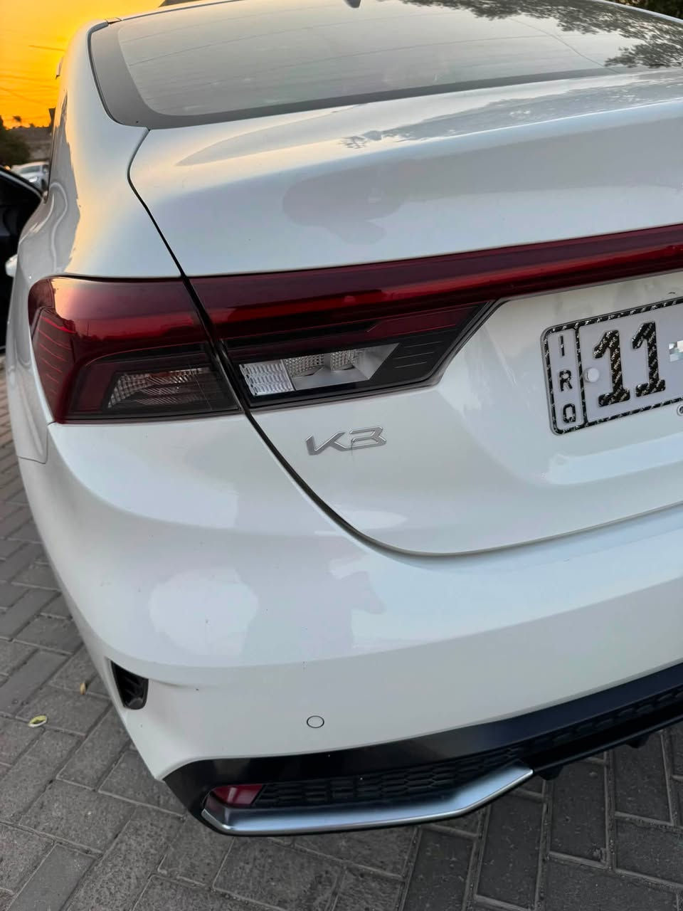 سلام وعليكم اخوان كي 3 موديل 24 خليجيه ماشيه 42 سياره فول مواصفات 138 بيه مجال بسيط ***********مكانه بغداد
