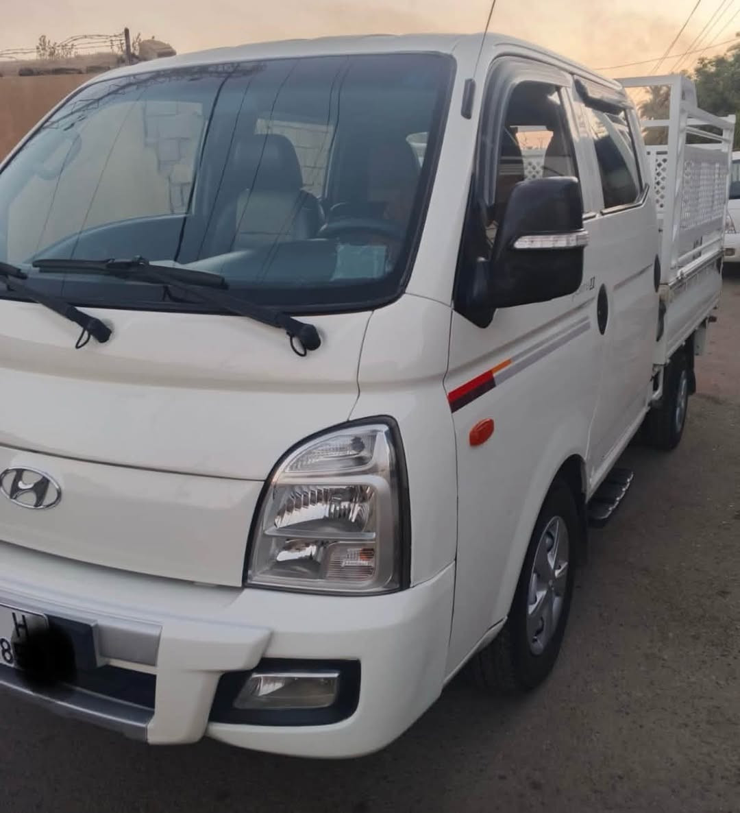 سلام عليكم 

بورتر 2018 رقم بغداد دولي بسمي 

السياره جاهزه من كلشي اتوماتيك بلاد محرك اسود مسكر 

تبريد خير من الله تخم تاير كله فول 

العنون صلاح الدين بلد السعر 147$ 
للسفسار على الرقام 
***********   ***********
