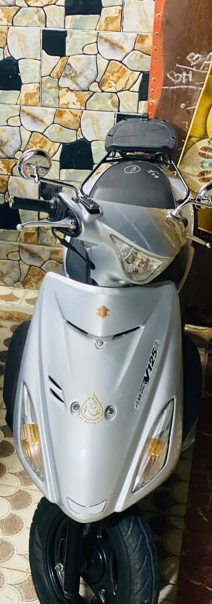 سلام عليكم ادرس حديث درجه نضيفه كلش كلهه بلادي ً درجه عوزها كلجات  بعد ماتقصهه ربع  سعرها خاص او نتصال   ‭***********‬
