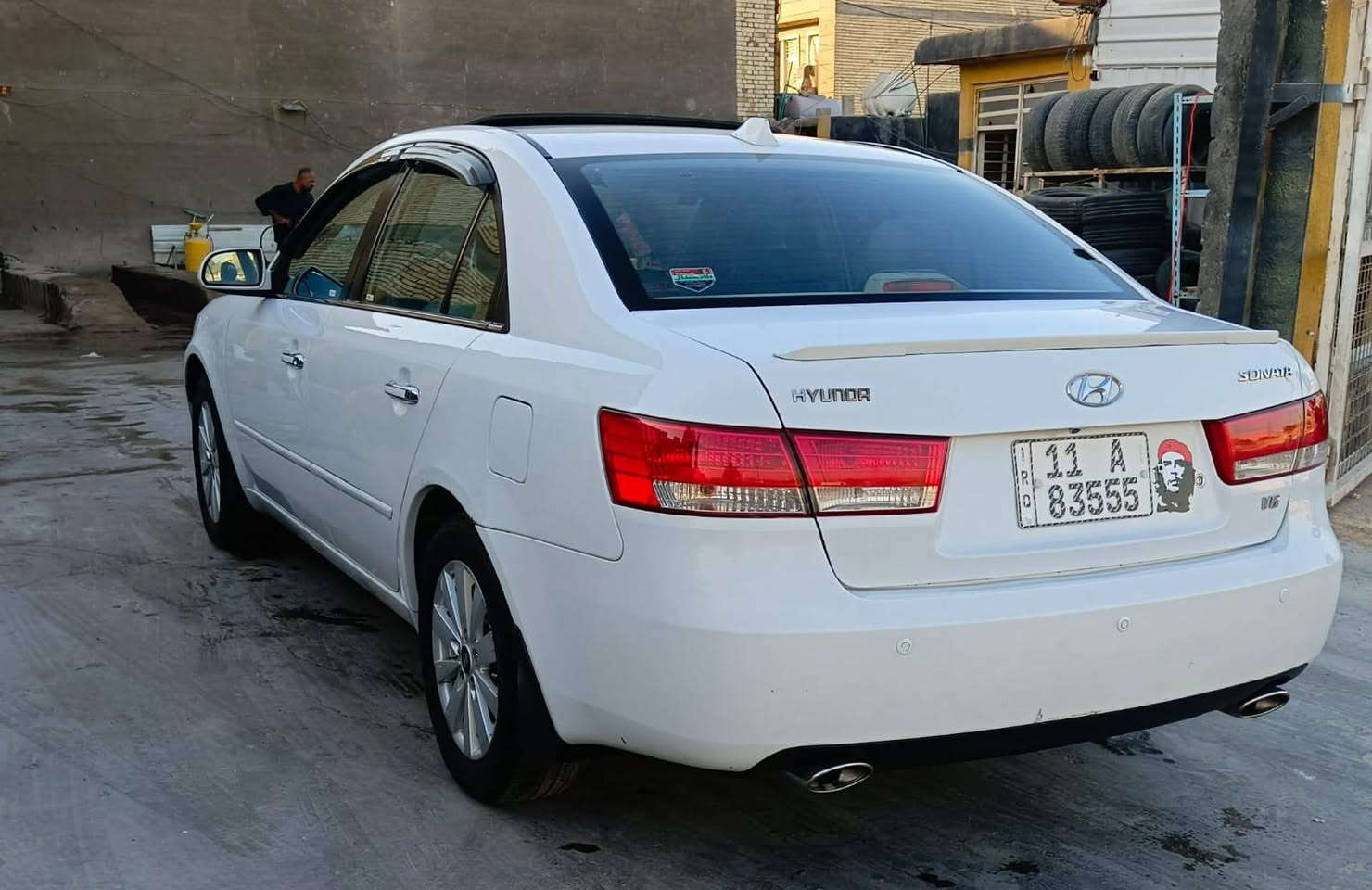 السلام عليكم مكلف بنشرها ورقم صاحب السياره بالمنشور
