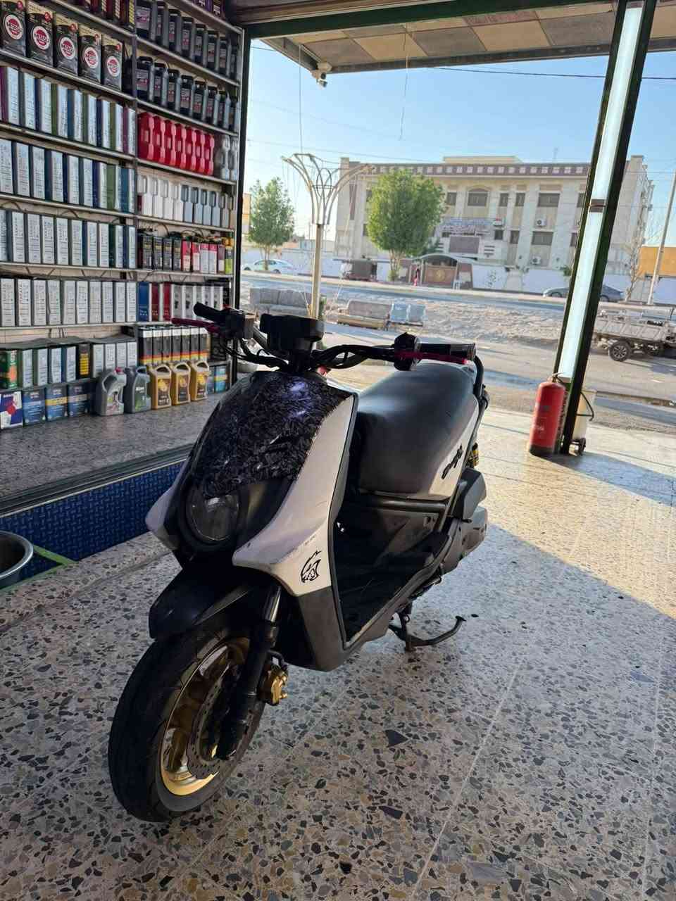 يالله السلام عليكم شباب دراجه سكنس جبلي دراجه حيل حلوه ونضيفه كفاله عام مكينه بركي مامفتوح بيه تاخذ دراجه كفاله عامه بيه كلجات رياضيه سكان رياضي دراجه خير من الله  سعرهن 120 الف دينار الدراجه سعرها مليون وبيه مجال الموشراي ليدخل ويعامل  تمام الاستفسار علئ هاذ الرقم *********** بي واتساب  مكان الرمادي
