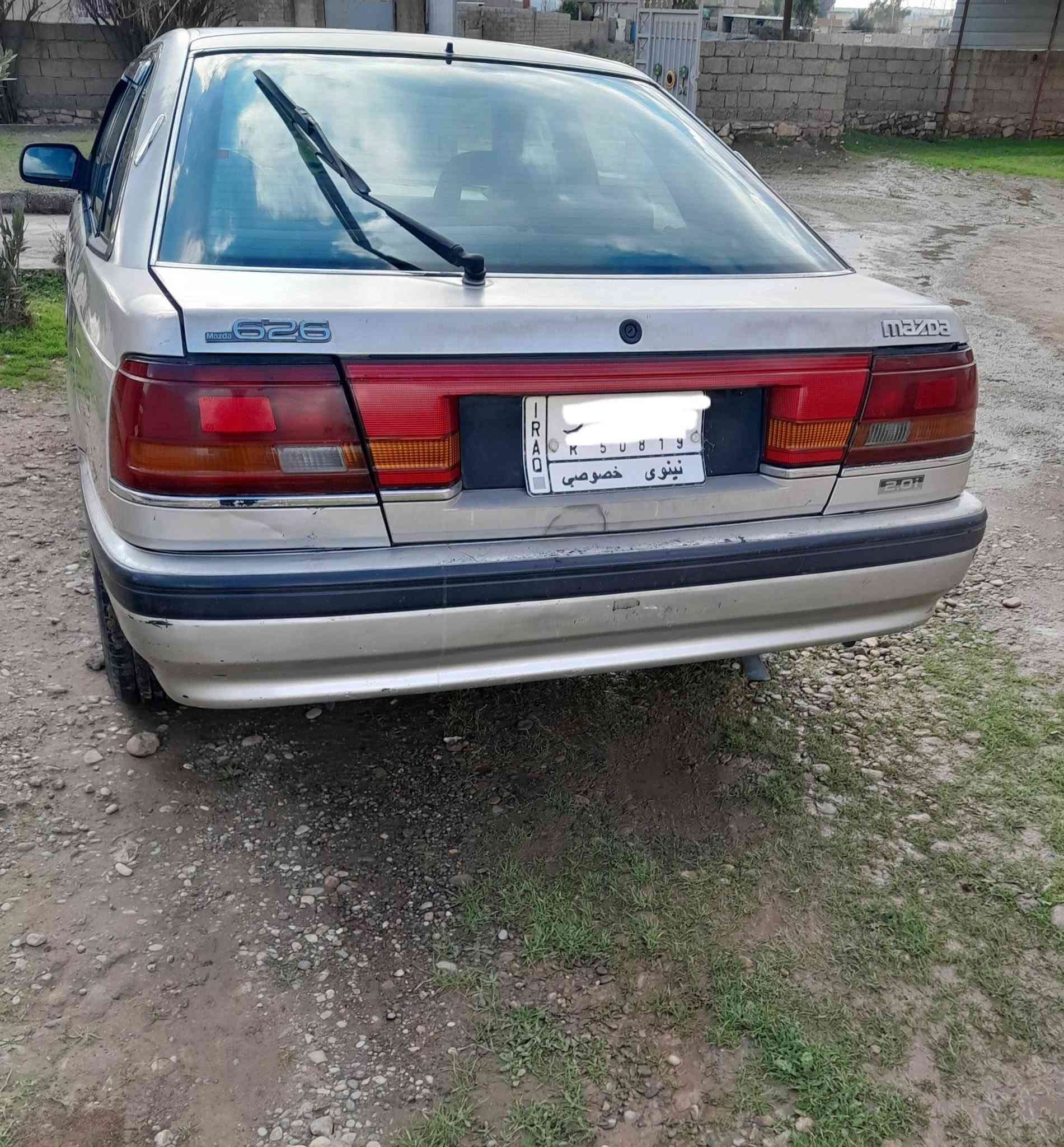 مازدا 626 محرك 8 بخ
کیر و محرك نظيف                                         فول توماتيك فقط كير عادي                                             شاشة ايباد + كاميرا + فتحت سقف سلايت
قفل مركزي ريمونت 
تبرید شغال
تدفئة شغالة 
كهربائیات كامل بشرط
قلیل الصرف للبانزین 
بدون صبغ بدون ضرر وبلا صدأ
طخم جدید + بطارية جديدة 
سيارة مال جناي ومصروف عليها
رقم نينوى شرط التحويل كابون بانزين                                  السعر 40 بيها مجال للشراي
هاتف 📞 ***********
