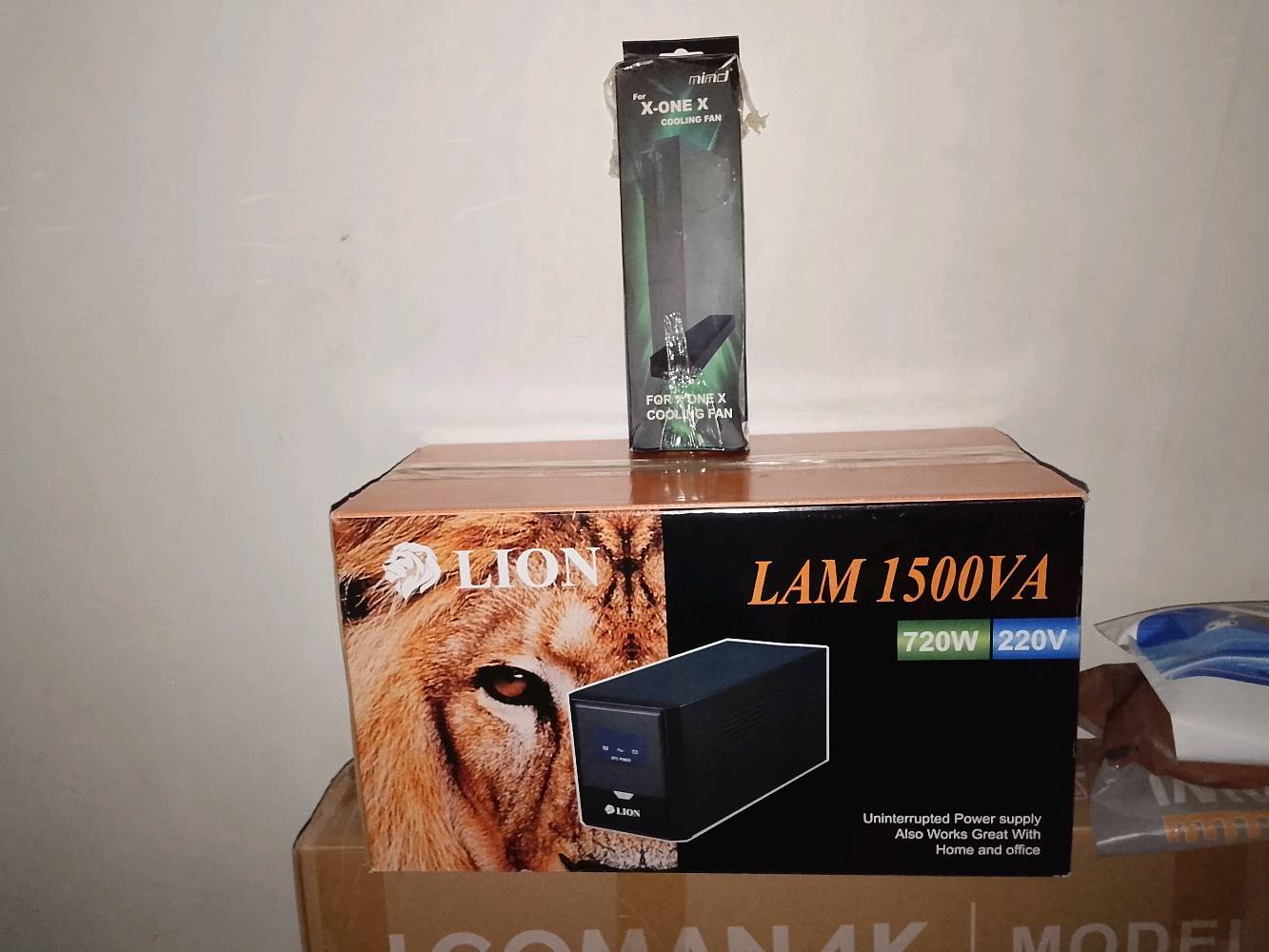 سلام عليكم
للبيع للبيع 
UBS 1500
720W.    220V
ملاحظة /مستخدم يومين فقط الجهاز جديد بل كارتون وكالة بعدة وضع للشركة مشحون جاهز للربط اخذتة ب 85
 السعر 75 بي مجال حك الجية رجاء جماعة ال 50 و 60 لا تدخل ولا تعب نفسك مابيع 

للبيع 
مبرد جهاز XBOX ONE X
مستخدم شغال مابي شي مع منذ USB 
ب 10 الف 
مكاني بغداد /الرصافة / حي الانتصار 
ملاحظة /لايوجد خدمة توصيل