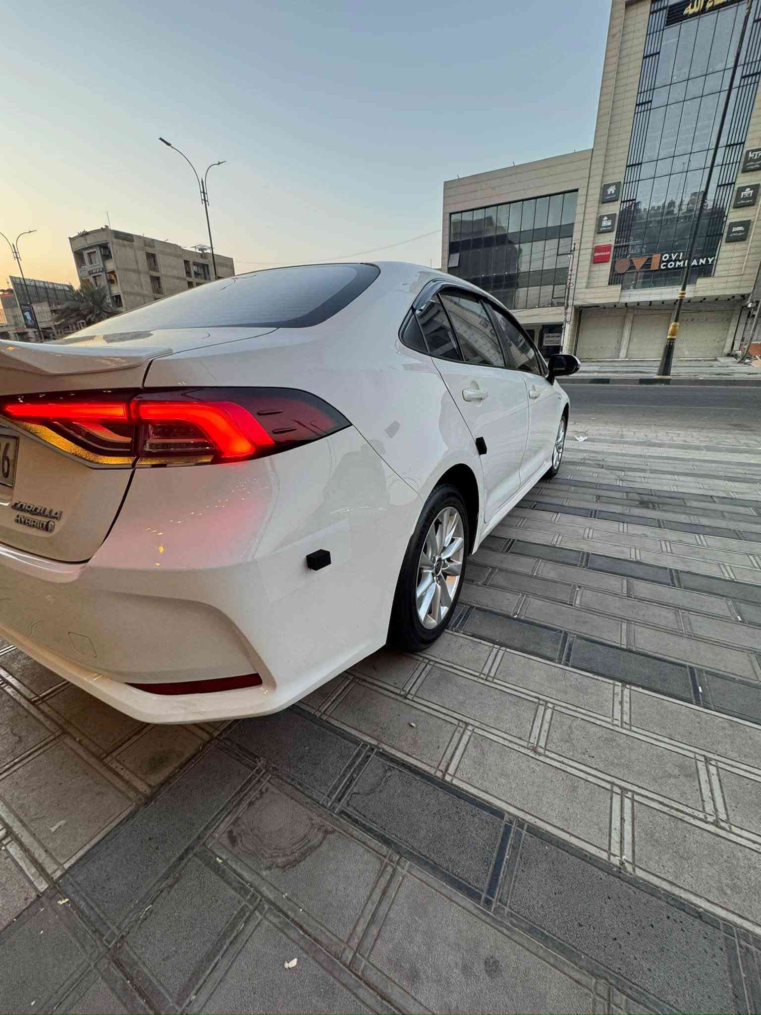 السلام عليكم للبيع كورلا هابير شكل الخليجي 2023ماشيه(20)الف
ام العلامه الزرقاء رقم بغداد باسمي شخصيه فول 1/1 فتحه داخل احمر جلد رادار فول لاخيرررر مكفوله كفاله عامه بعده على وضع شركه سياره كلش جديده زيرووو 
اي استفسار هاذ رقم صاحب سياره بيه واتساب اني مكلف بالنشر رجاءء مكاني بغداد الكرخ..***********
