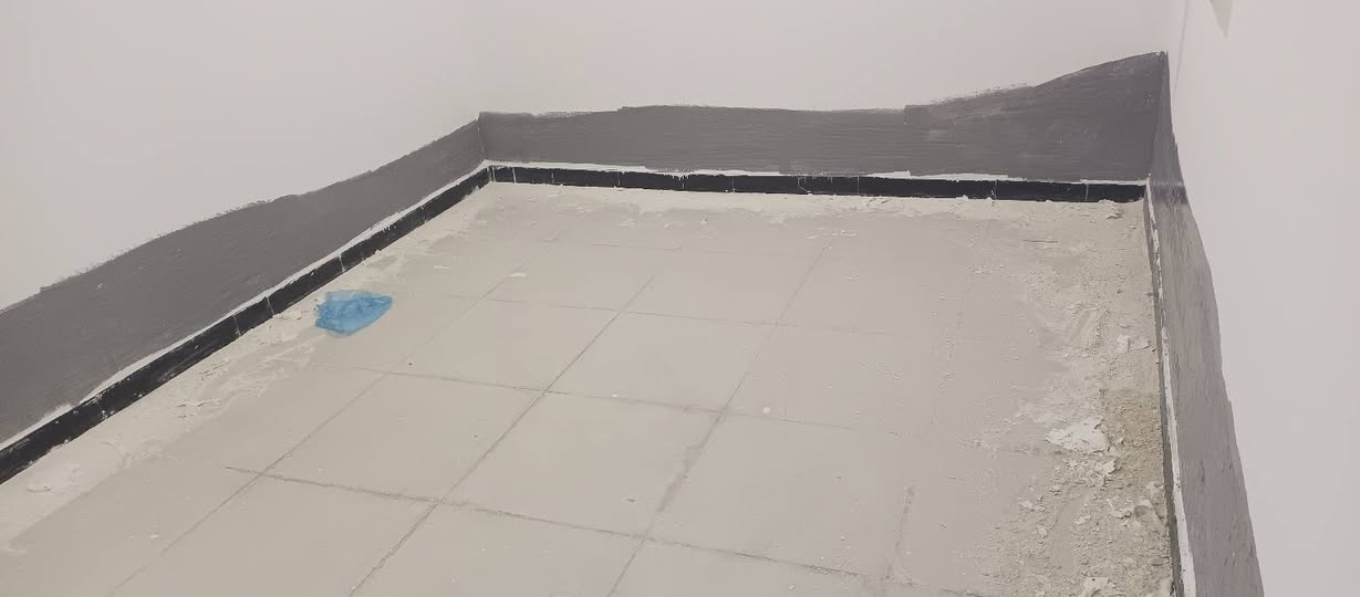 للتواصل/***********☢️🔰
تم اكمل دار في🏘️مجمع ابو تراب السكني في النجف الاشرف يعاني من رطوبة شديدة في الجدران و السقوف وتم معالجتها بالصورة الصحيحة
