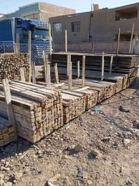 قالب خشب • ٢٥٠م • نضيف