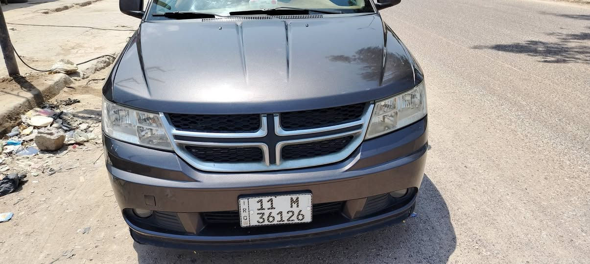 السلام عليكم جورني مديل ٢٠١٧ فول مواصفات محرك سته سلندر رقم بغداد الجديد سنويه جديده سياره جديده جاهزه تبريد ثلاث قطع  بيها ثلاث قطع بدون ضرر عابر أبد  سعره ١٣٣ لاستفسار ***********
